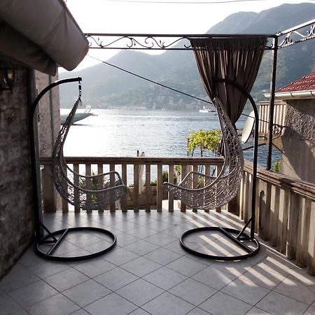 Apartment Aleksandar Тиват Экстерьер фото