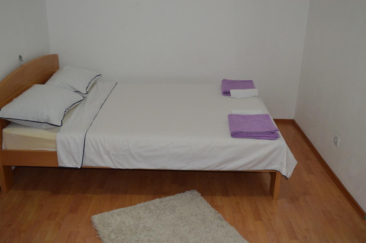 Apartment Aleksandar Тиват Экстерьер фото